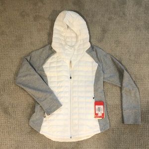 BRAND NEW North Face Jacket